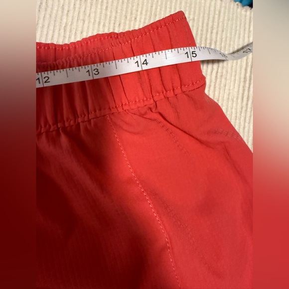 Columbia Pink Athletic Shorts Quick-Dry Performance - Picture 5 of 8